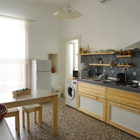 Appartamento Terrazza Alma Bianca Ostuni Esterno foto