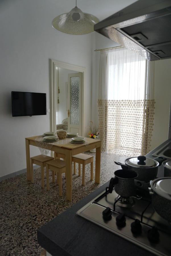 Appartamento Terrazza Alma Bianca Ostuni Esterno foto